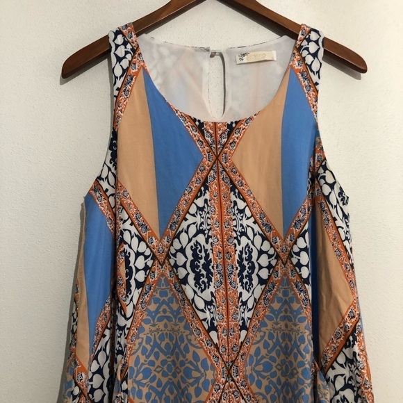 Entro dress - Picture 4 of 5